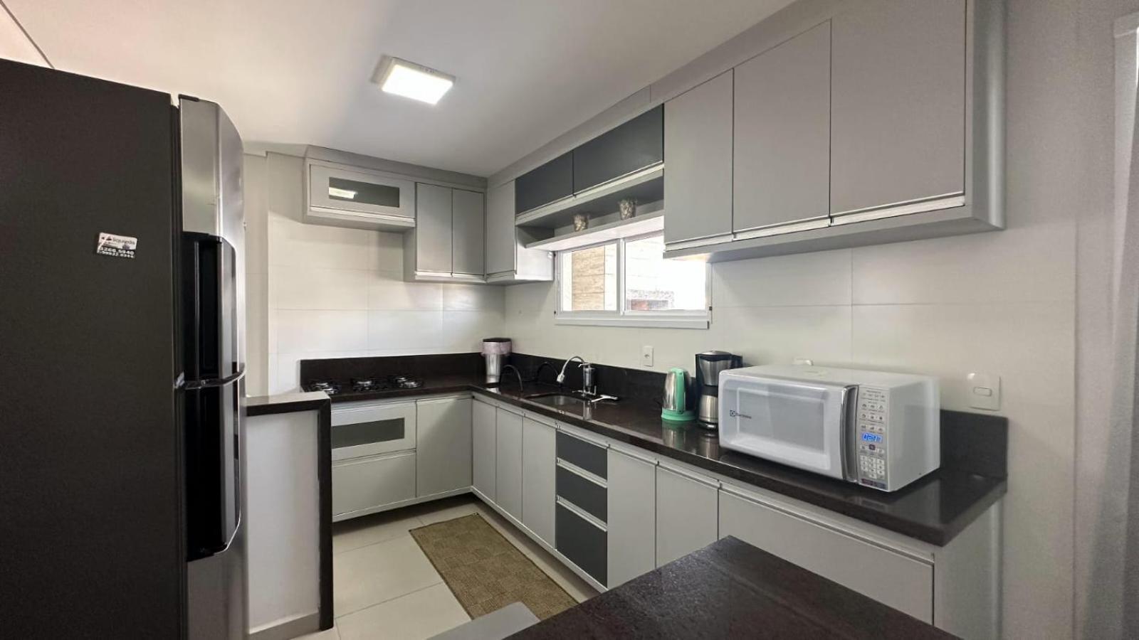 Amplo De Cobertura Proximo A Apartamento
